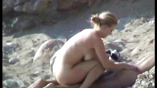 アダルト登録なし  ▷角質の顔の犬の位置のピックアップでお金のためのフランスのセックスは大きい 女 エッチ 動画 無料